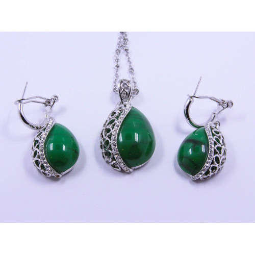 Green Drop Four-Leaf Clover Pendant and Earrings Set