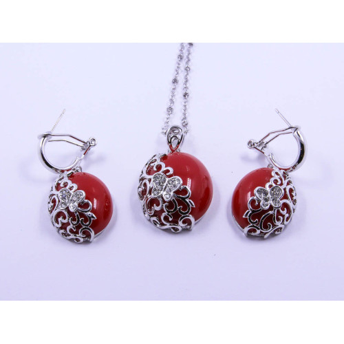 Red Drop Buttery Pendant and Earrings Set